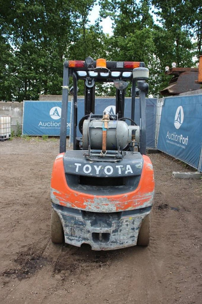 Toyota 02-8FGF25 - Empilhador a gás: foto 4 Toyota 02-8FGF25 - Empilhador a gás: foto 4