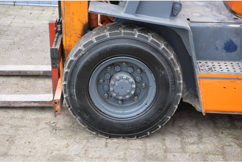 Empilhador Toyota 5FG25: foto 13 Empilhador Toyota 5FG25: foto 13