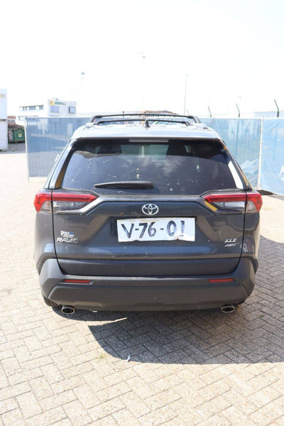 Toyota RAV4 XLE AWD - Sedan: foto 5 Toyota RAV4 XLE AWD - Sedan: foto 5