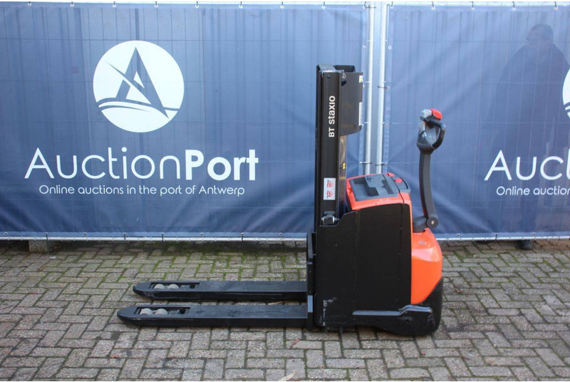 Toyota SWE200D - Stacker: foto 2 Toyota SWE200D - Stacker: foto 2