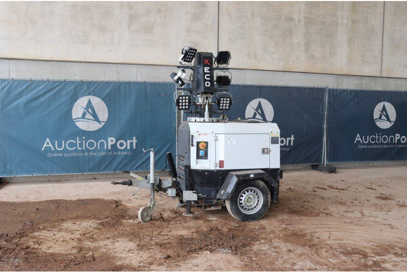 Trime X-ECOK2 - Torre de iluminação: foto 1 Trime X-ECOK2 - Torre de iluminação: foto 1