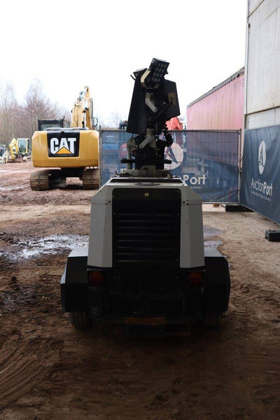 Trime X-ECOK2 - Torre de iluminação: foto 5 Trime X-ECOK2 - Torre de iluminação: foto 5