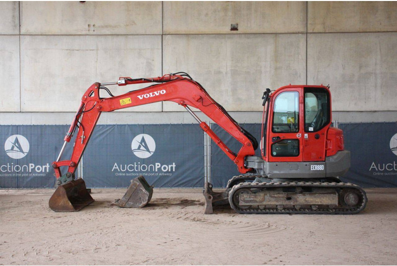 Volvo ECR88D - Escavadora de rastos: foto 2 Volvo ECR88D - Escavadora de rastos: foto 2
