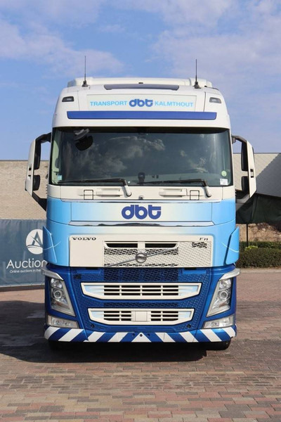 Camião chassi Volvo FH: foto 8