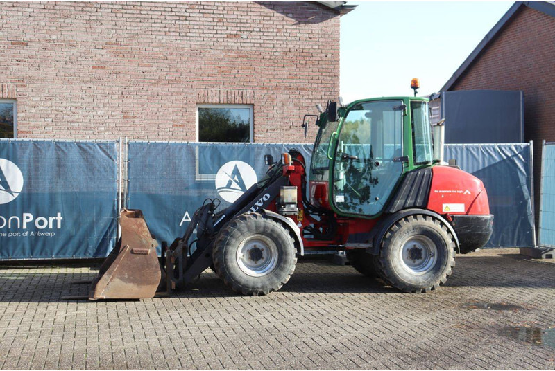 Volvo L25B-P - Pá carregadora de rodas: foto 1 Volvo L25B-P - Pá carregadora de rodas: foto 1