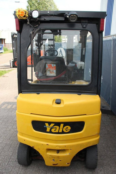 Yale ERP25VLE2145 - Empilhador elétrico: foto 4 Yale ERP25VLE2145 - Empilhador elétrico: foto 4