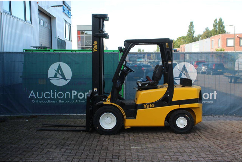 Yale GDP35VX E2795 - Empilhador a diesel: foto 2 Yale GDP35VX E2795 - Empilhador a diesel: foto 2