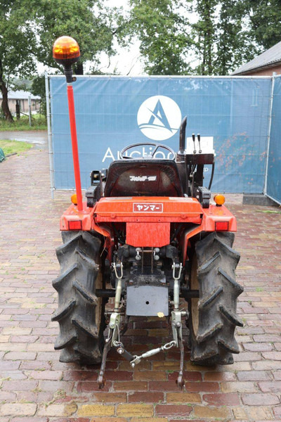 Yanmar F15D - Trator: foto 5 Yanmar F15D - Trator: foto 5