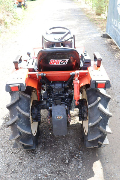 Yanmar F165D - Trator: foto 4 Yanmar F165D - Trator: foto 4