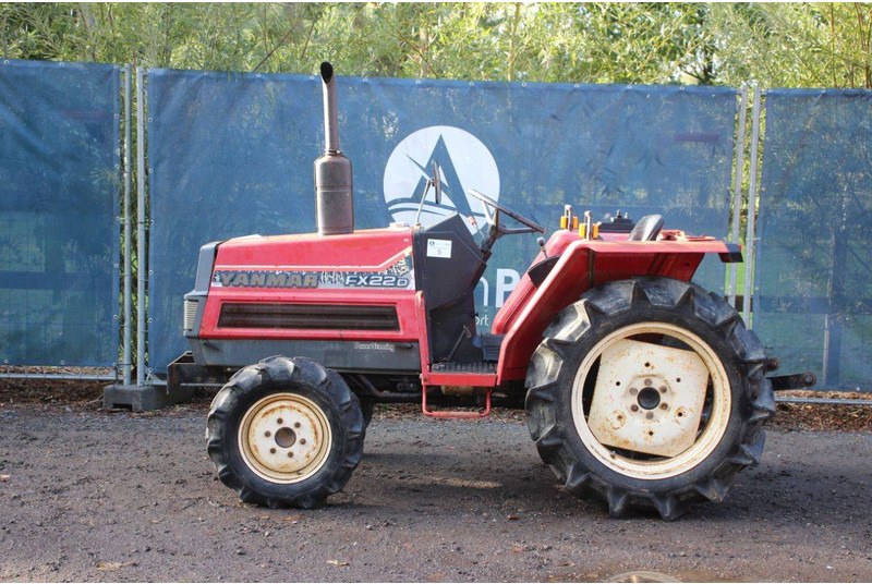 Yanmar FX22D - Trator: foto 2 Yanmar FX22D - Trator: foto 2