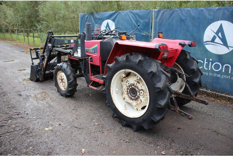 Yanmar FX28D - Trator: foto 3 Yanmar FX28D - Trator: foto 3