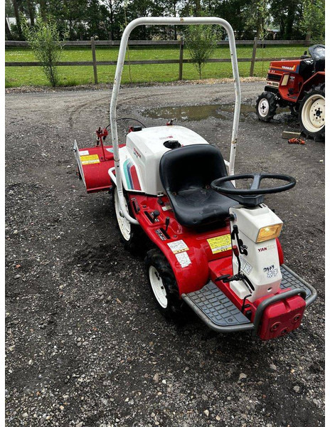 Yanmar UP2 - Trator: foto 3 Yanmar UP2 - Trator: foto 3