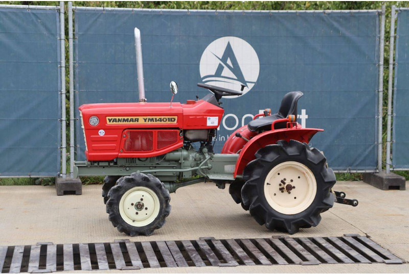 Yanmar YM1401D - Trator: foto 1 Yanmar YM1401D - Trator: foto 1
