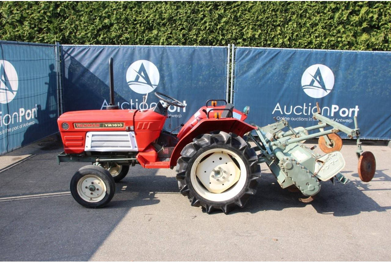 Yanmar YM1610 - Trator: foto 2 Yanmar YM1610 - Trator: foto 2