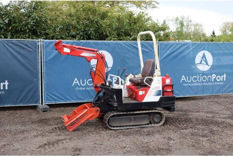 Yanmar YMD100 - Bomba de água: foto 1 Yanmar YMD100 - Bomba de água: foto 1