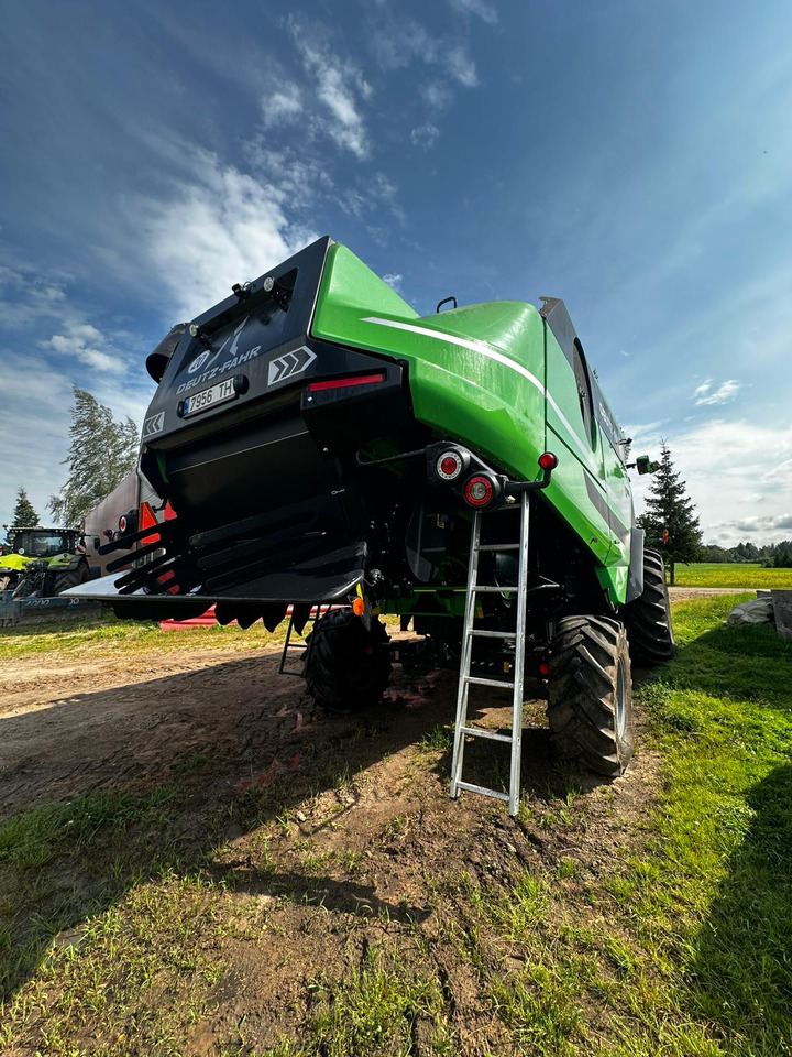 DEUTZ-FAHR C 9306 TS - Ceifeira debulhadora: foto 3 DEUTZ-FAHR C 9306 TS - Ceifeira debulhadora: foto 3