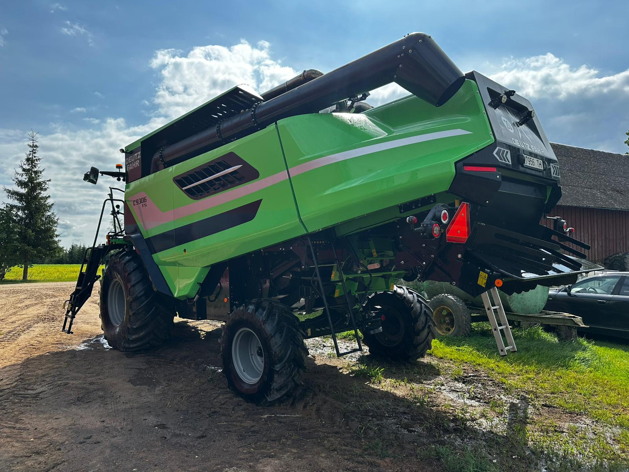 DEUTZ-FAHR C 9306 TS - Ceifeira debulhadora: foto 1 DEUTZ-FAHR C 9306 TS - Ceifeira debulhadora: foto 1