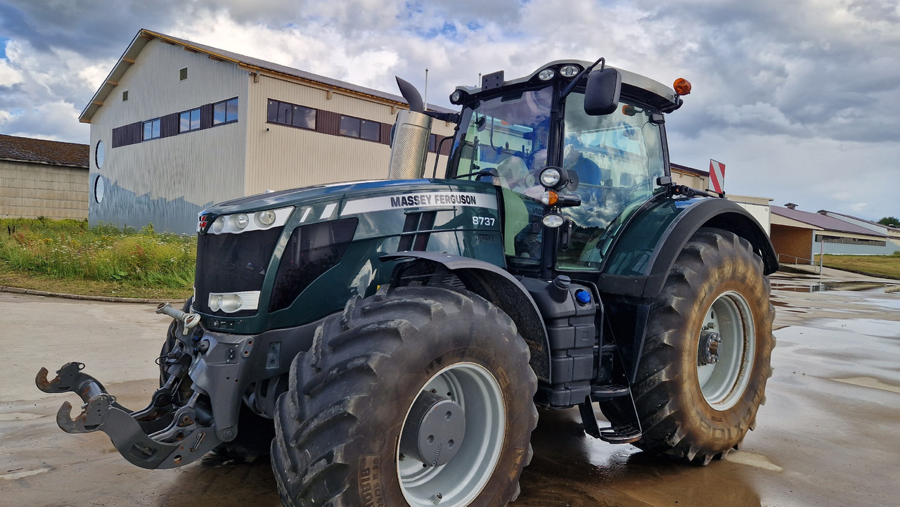 Massey Ferguson 8737 - Trator: foto 1 Massey Ferguson 8737 - Trator: foto 1