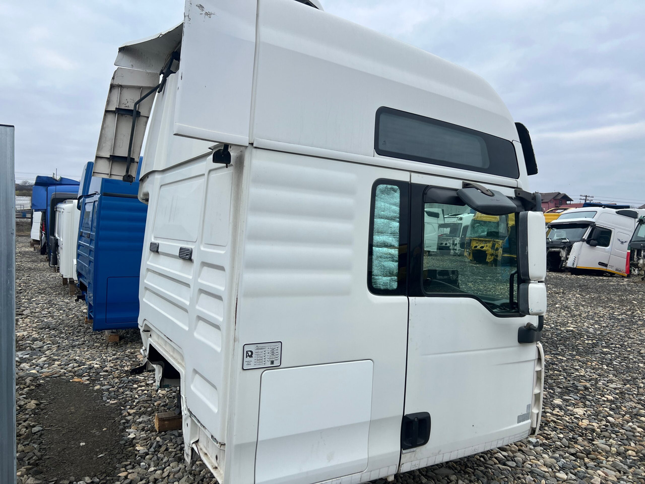 CABINA MAN TGA XXL - Cabine para Camião: foto 5 CABINA MAN TGA XXL - Cabine para Camião: foto 5