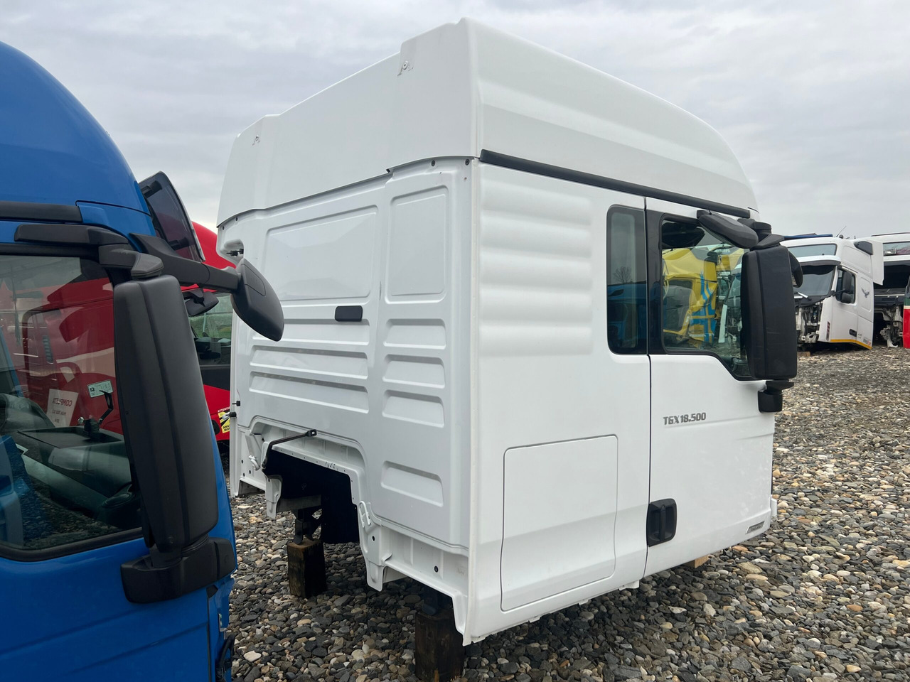 CABINA MAN TGX TG2 XLX - Cabine para Camião: foto 4 CABINA MAN TGX TG2 XLX - Cabine para Camião: foto 4