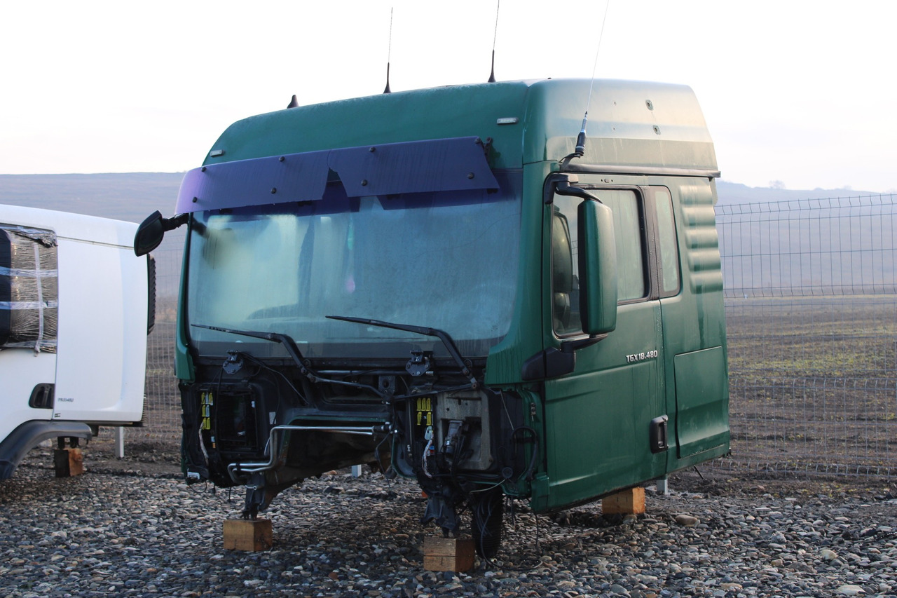 CABINA MAN TGX XLX - Cabine para Camião: foto 3 CABINA MAN TGX XLX - Cabine para Camião: foto 3