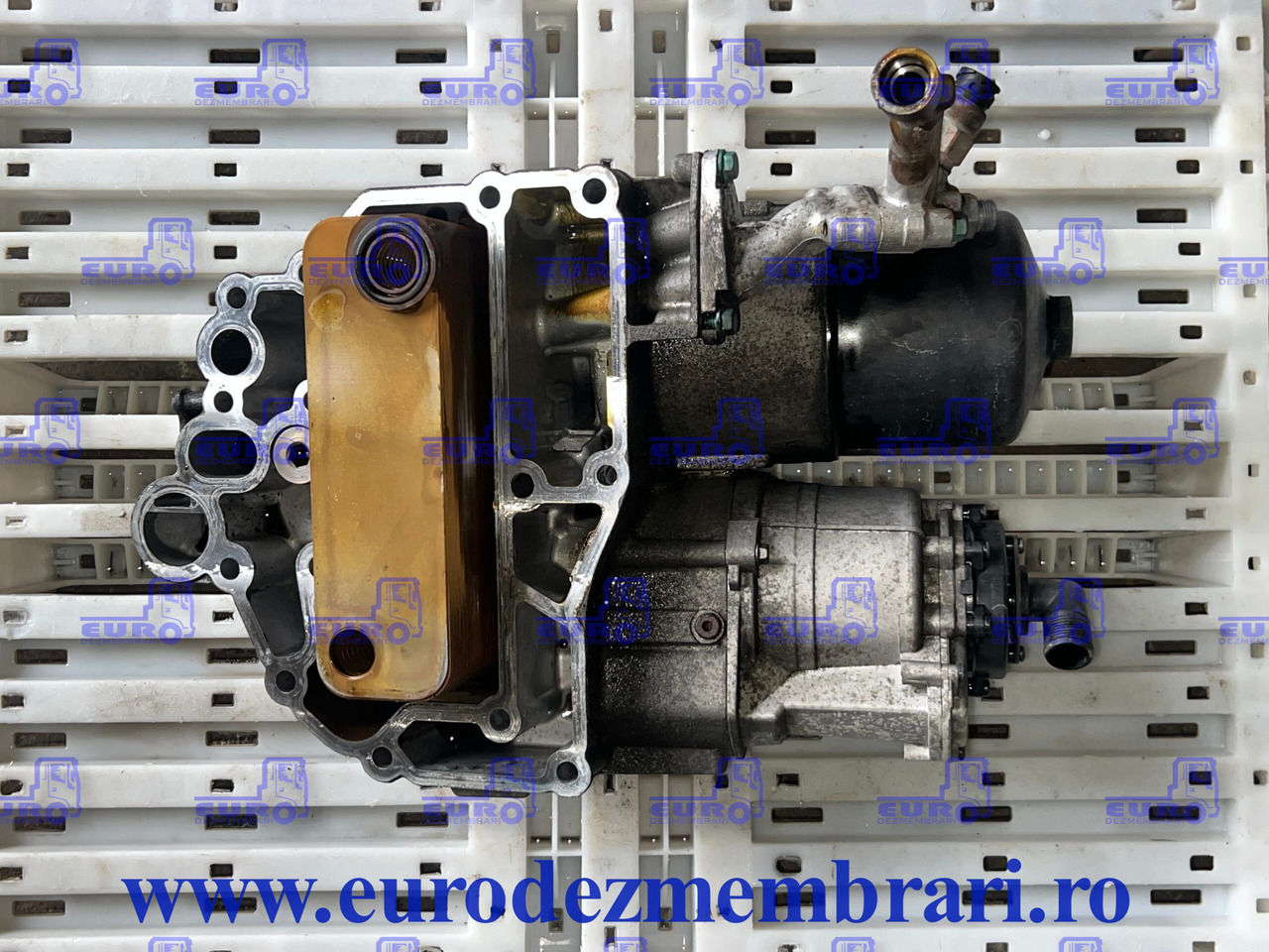 CARCASA FILTRU ULEI + TERMOFLOT + FILTRU CENTRIFUGAL MAN TGX D3876 51.05000.7176, 51.05601.7182, 51.01804.7052 - Filtro de óleo para Camião: foto 1 CARCASA FILTRU ULEI + TERMOFLOT + FILTRU CENTRIFUGAL MAN TGX D3876 51.05000.7176, 51.05601.7182, 51.01804.7052 - Filtro de óleo para Camião: foto 1