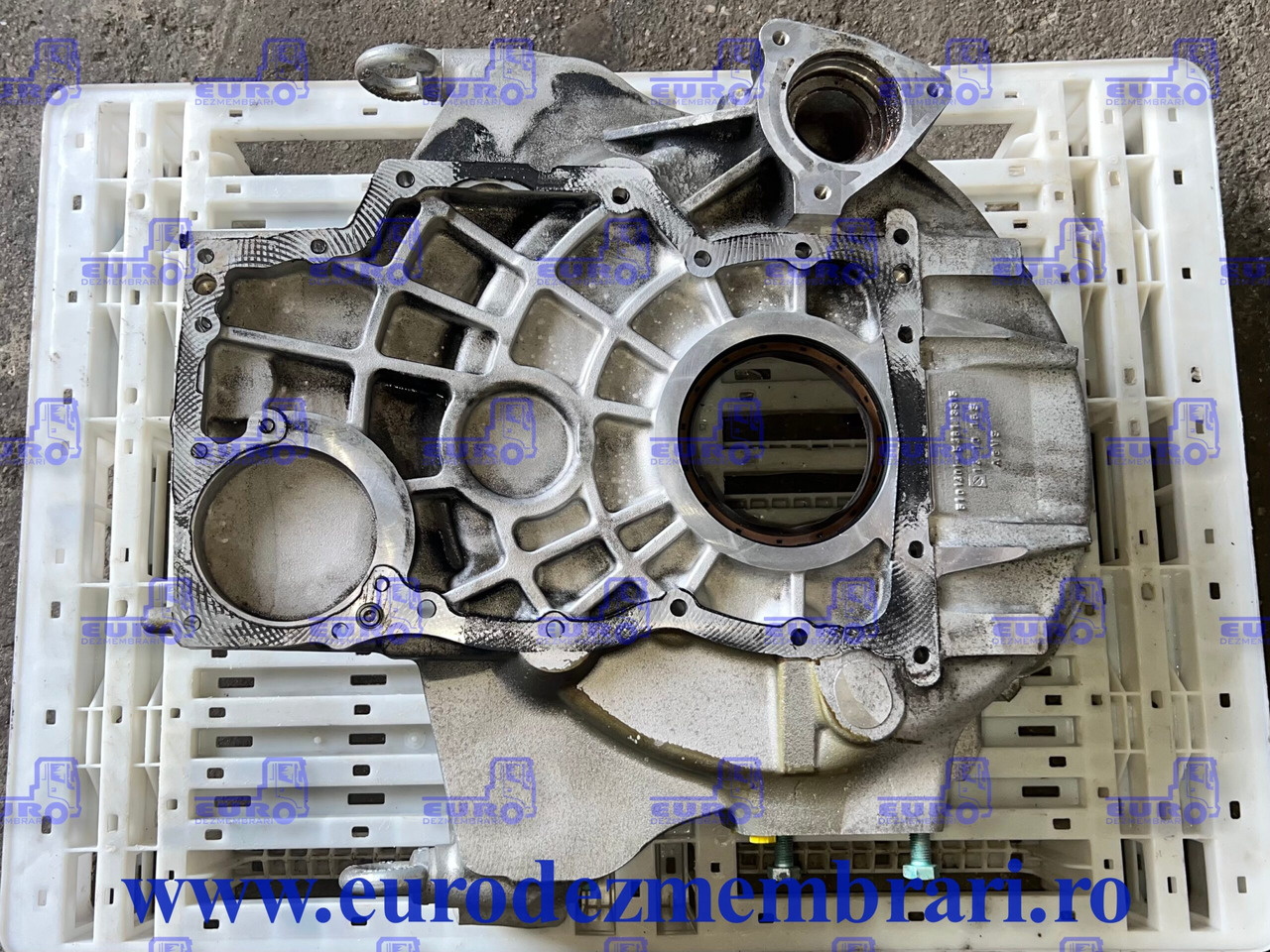 CARCASA VOLANTA MAN D3876 51.01401.5461 51.01401.5410 - Volante do motor para Camião: foto 2 CARCASA VOLANTA MAN D3876 51.01401.5461 51.01401.5410 - Volante do motor para Camião: foto 2