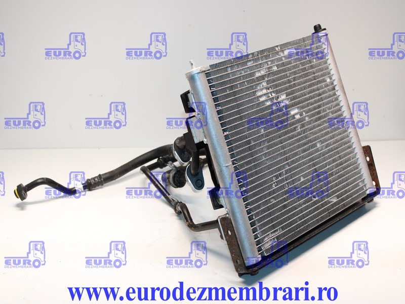 RADIATOR + VENTILATOR AER CONDITIONAT SCANIA NGS 2187711, 2824478 - Radiador para Camião: foto 2 RADIATOR + VENTILATOR AER CONDITIONAT SCANIA NGS 2187711, 2824478 - Radiador para Camião: foto 2