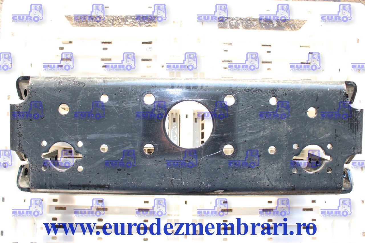TRAVERSA FINALA MAN TGS TG3 81.41250.0133 - Estrutura/ Châssis para Camião: foto 1 TRAVERSA FINALA MAN TGS TG3 81.41250.0133 - Estrutura/ Châssis para Camião: foto 1