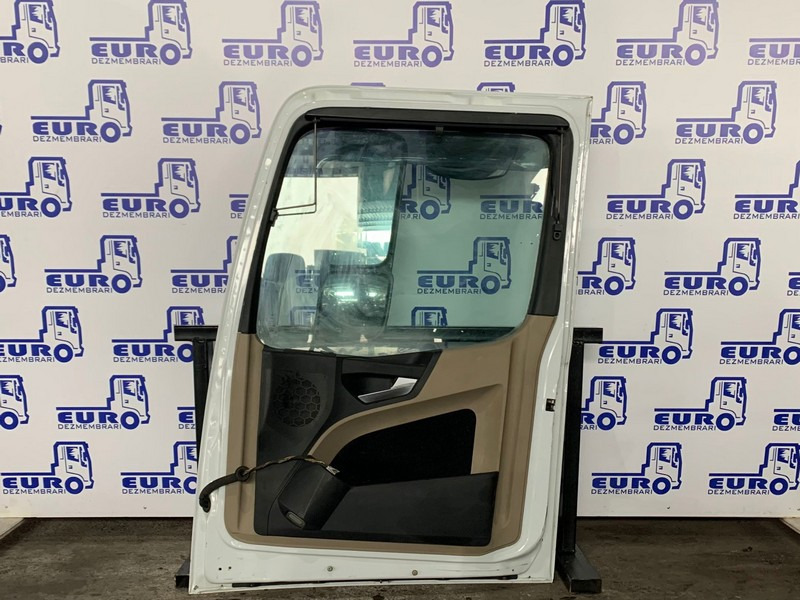 USA DREAPTA MERCEDES ACTROS MP4 - Porta e peças para Camião: foto 2 USA DREAPTA MERCEDES ACTROS MP4 - Porta e peças para Camião: foto 2