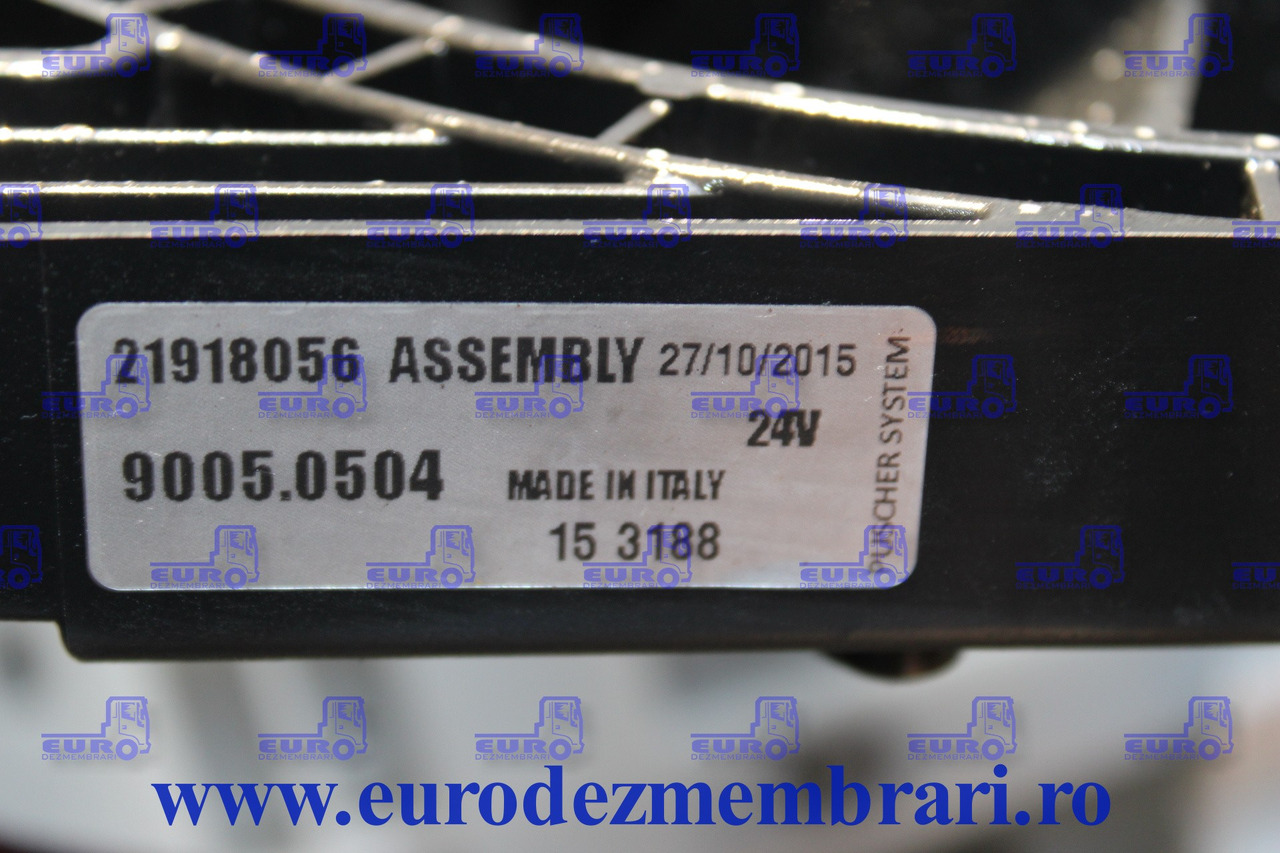 VENTILATOARE RACIRE VOLVO FH4 21918056 - Radiador para Camião: foto 3 VENTILATOARE RACIRE VOLVO FH4 21918056 - Radiador para Camião: foto 3