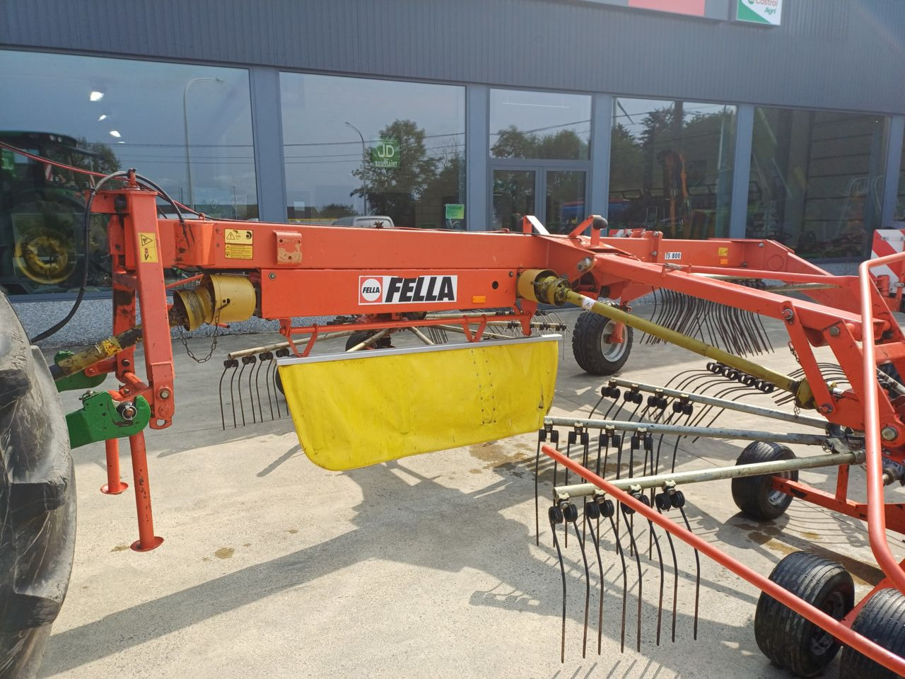 Fella TS800 - Ancinho enleirador: foto 4 Fella TS800 - Ancinho enleirador: foto 4