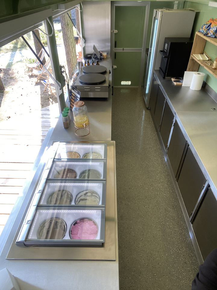WARK PREMIUM 6m - Roulote bar: foto 4 WARK PREMIUM 6m - Roulote bar: foto 4