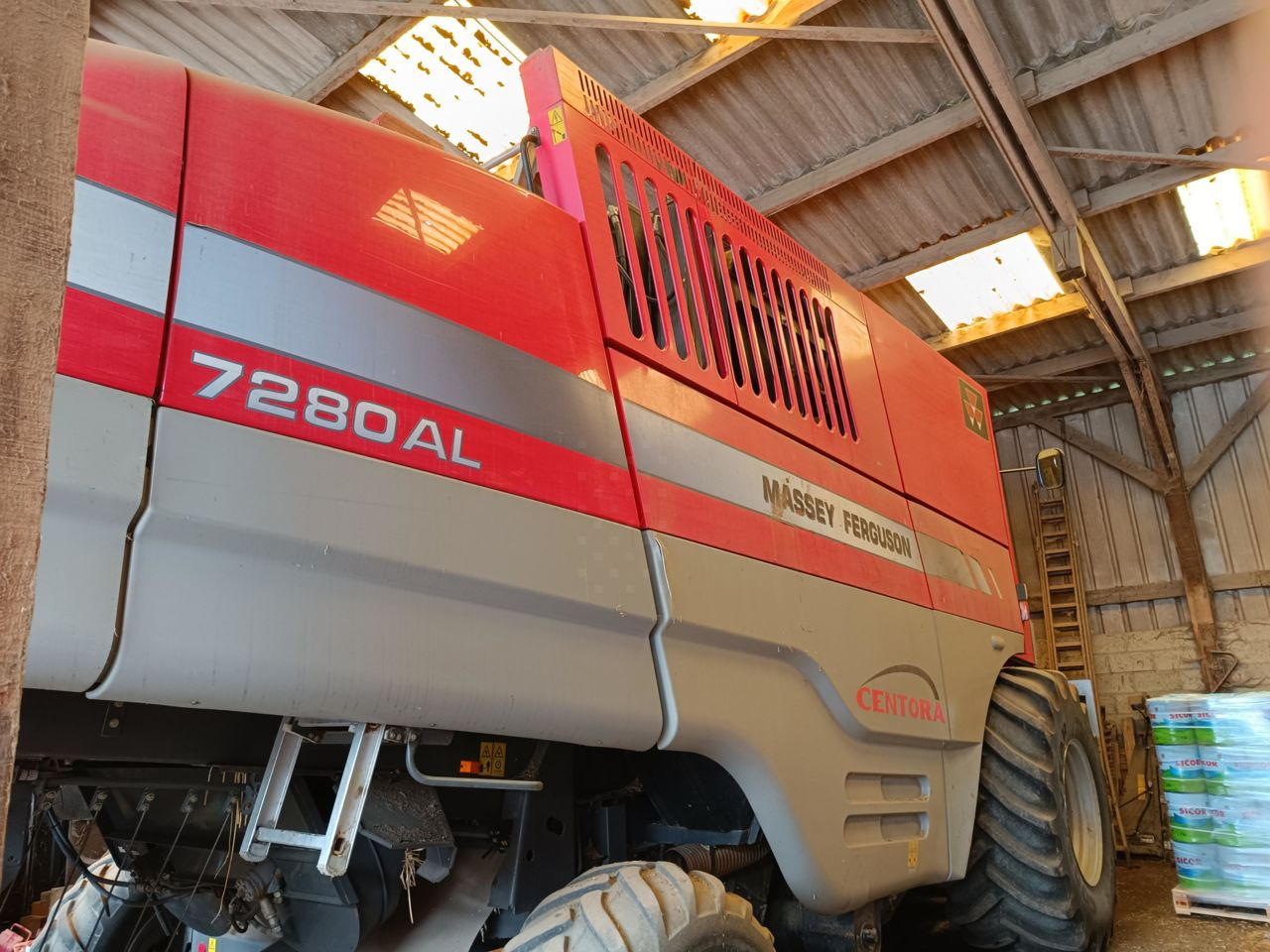 Massey Ferguson 7282 AL - Ceifeira debulhadora: foto 1 Massey Ferguson 7282 AL - Ceifeira debulhadora: foto 1