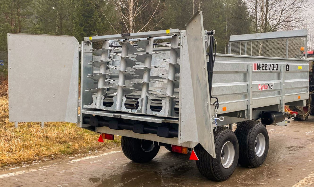 Rozrzutnik 6 T / MANURE SPREADER / MISTSTREUER / Распределитель 6 T - Espalhador de estrume: foto 4 Rozrzutnik 6 T / MANURE SPREADER / MISTSTREUER / Распределитель 6 T - Espalhador de estrume: foto 4