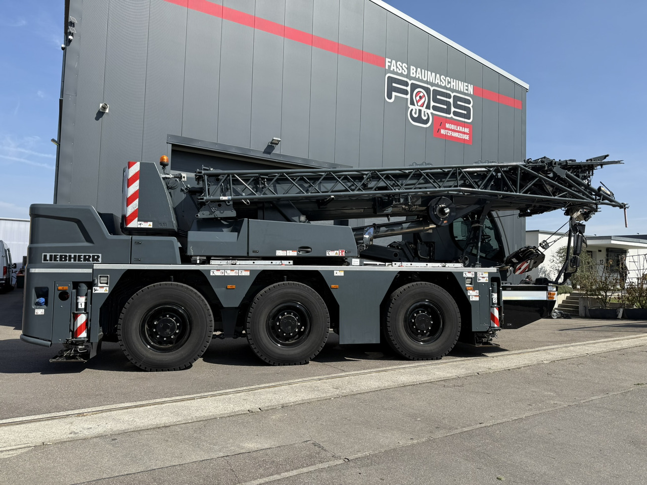 Liebherr LTC 1050-3.1 | 6 x 6 | Klappspitze | Funk inkl. RemoteDrive - Grua móvel: foto 5 Liebherr LTC 1050-3.1 | 6 x 6 | Klappspitze | Funk inkl. RemoteDrive - Grua móvel: foto 5