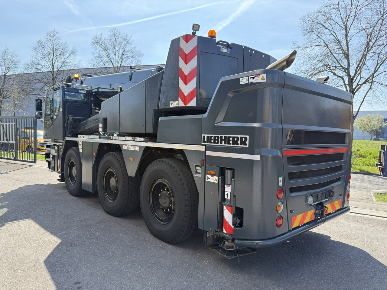 Liebherr LTC 1050-3.1 | 6 x 6 | Klappspitze | Funk inkl. RemoteDrive - Grua móvel: foto 3 Liebherr LTC 1050-3.1 | 6 x 6 | Klappspitze | Funk inkl. RemoteDrive - Grua móvel: foto 3