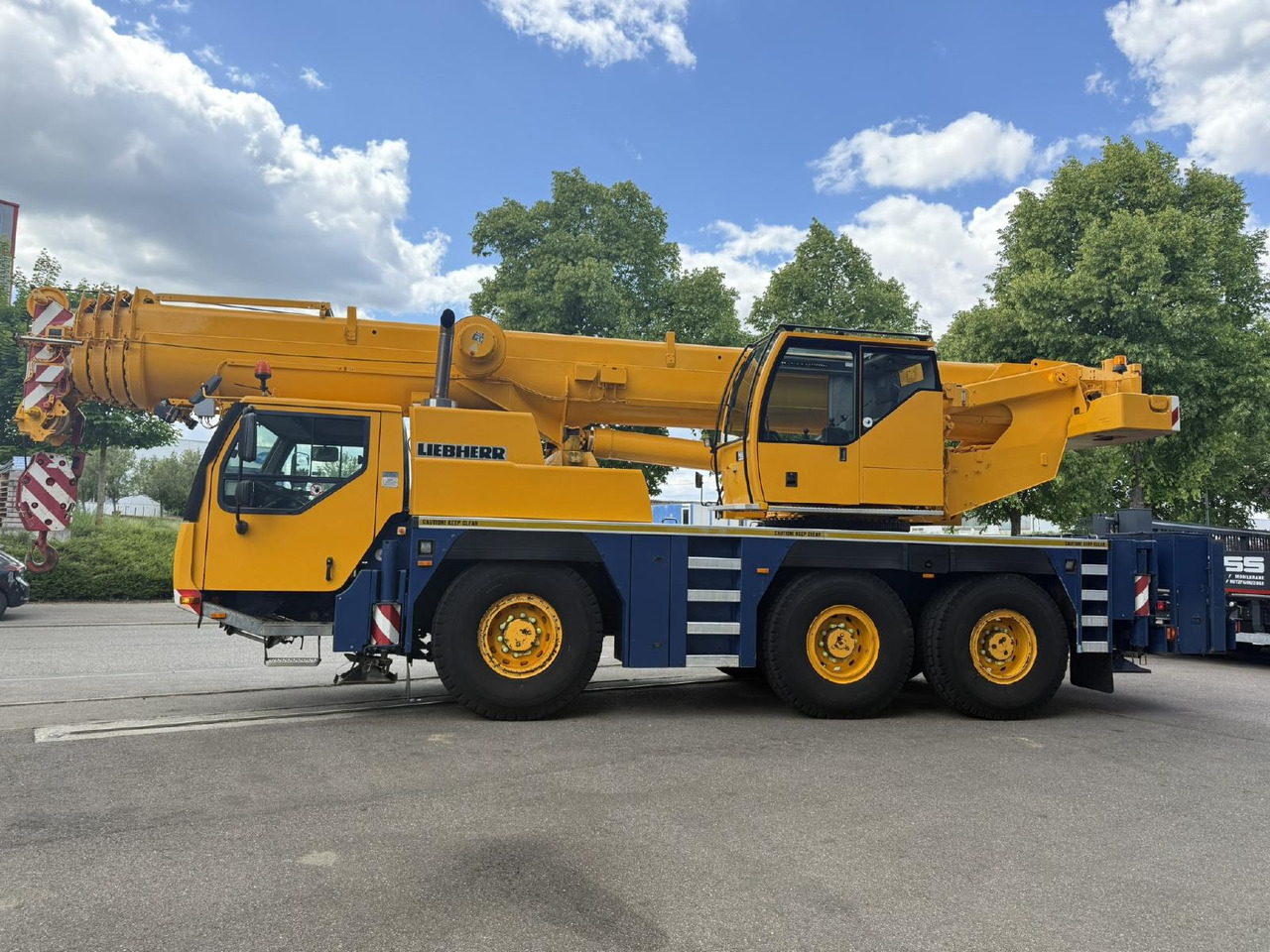 Liebherr LTM 1055-3.1 (05 - 055 855) | 6 x 6 - Grua móvel: foto 5 Liebherr LTM 1055-3.1 (05 - 055 855) | 6 x 6 - Grua móvel: foto 5