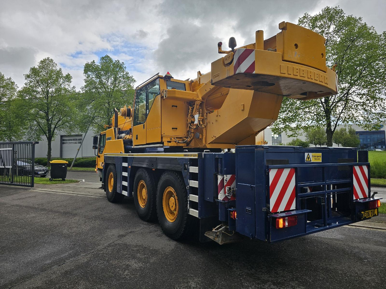 Liebherr LTM 1055-3.1 (06 - 056 016) | 6 x 6 - Grua móvel: foto 4 Liebherr LTM 1055-3.1 (06 - 056 016) | 6 x 6 - Grua móvel: foto 4