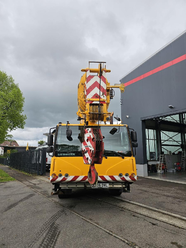 Grua móvel Liebherr LTM 1055-3.1 (06 - 056 016) | 6 x 6: foto 8