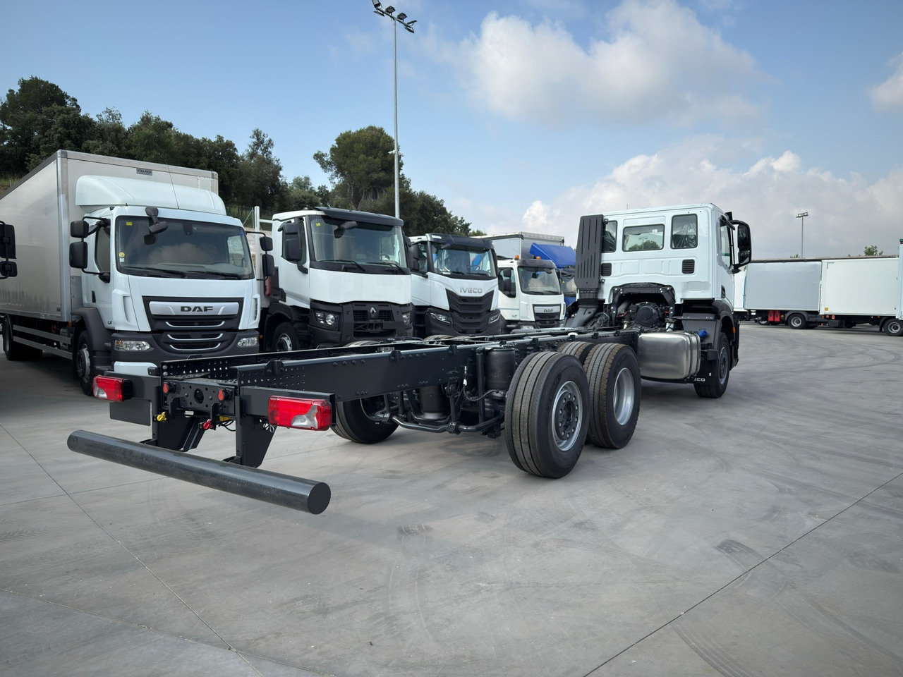 IVECO AD280X40 YPS ON X-WAY E6 (Chassis) - Camião chassi: foto 4 IVECO AD280X40 YPS ON X-WAY E6 (Chassis) - Camião chassi: foto 4