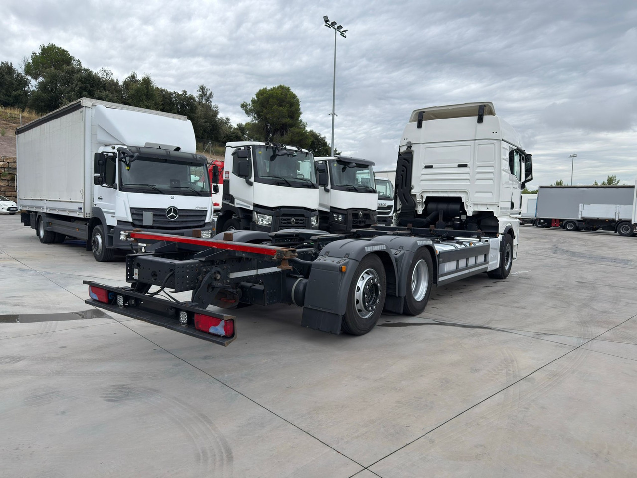 MAN 26.470 TGX E6 (Chassis) - Camião chassi: foto 3 MAN 26.470 TGX E6 (Chassis) - Camião chassi: foto 3