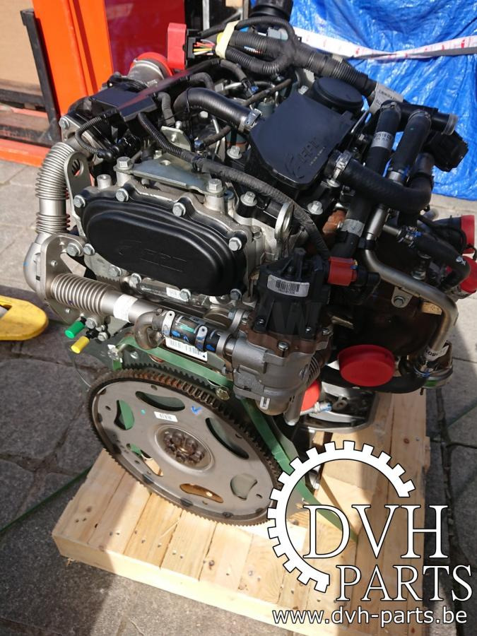 IVECO IVECO F1AGL411L-C104 - Motor para Camião: foto 1 IVECO IVECO F1AGL411L-C104 - Motor para Camião: foto 1