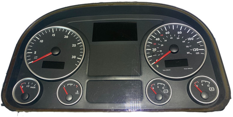 MAN - Painel de instrumentos: foto 1 MAN - Painel de instrumentos: foto 1