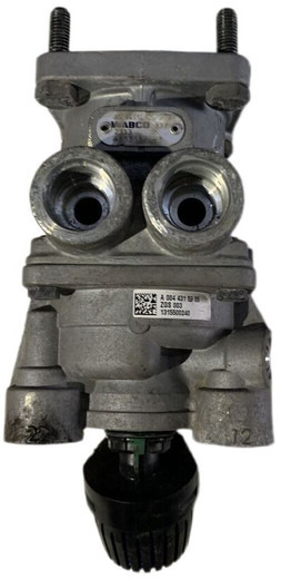 Mercedes-Benz 1824 - Válvula: foto 2 Mercedes-Benz 1824 - Válvula: foto 2