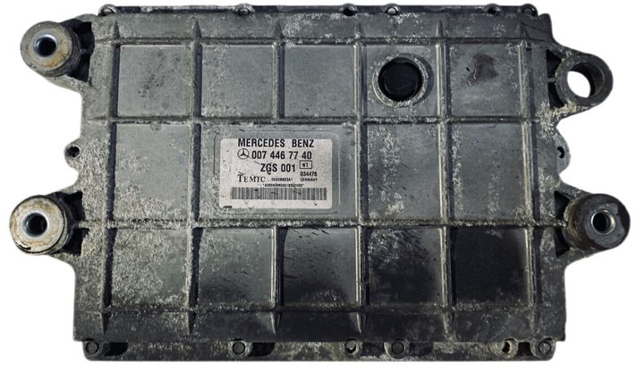 Mercedes-Benz 1824 - Centralina electrónica: foto 1 Mercedes-Benz 1824 - Centralina electrónica: foto 1