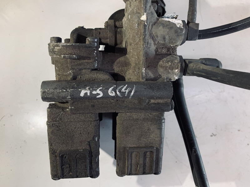 Mercedes-Benz ACTROS - Válvula: foto 4 Mercedes-Benz ACTROS - Válvula: foto 4