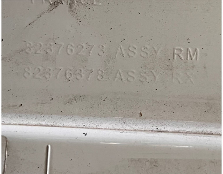 Renault - Para-choque: foto 3 Renault - Para-choque: foto 3