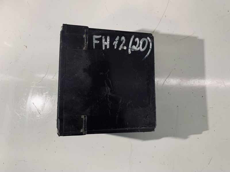 Volvo FH 12 - Centralina electrónica: foto 2 Volvo FH 12 - Centralina electrónica: foto 2