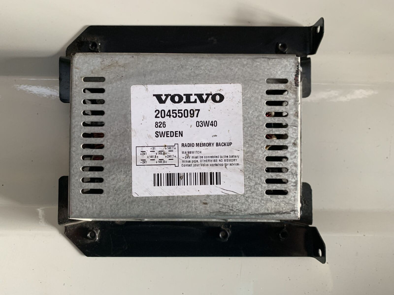 Volvo FH 16 Radio Memory Backup - Centralina electrónica: foto 3 Volvo FH 16 Radio Memory Backup - Centralina electrónica: foto 3